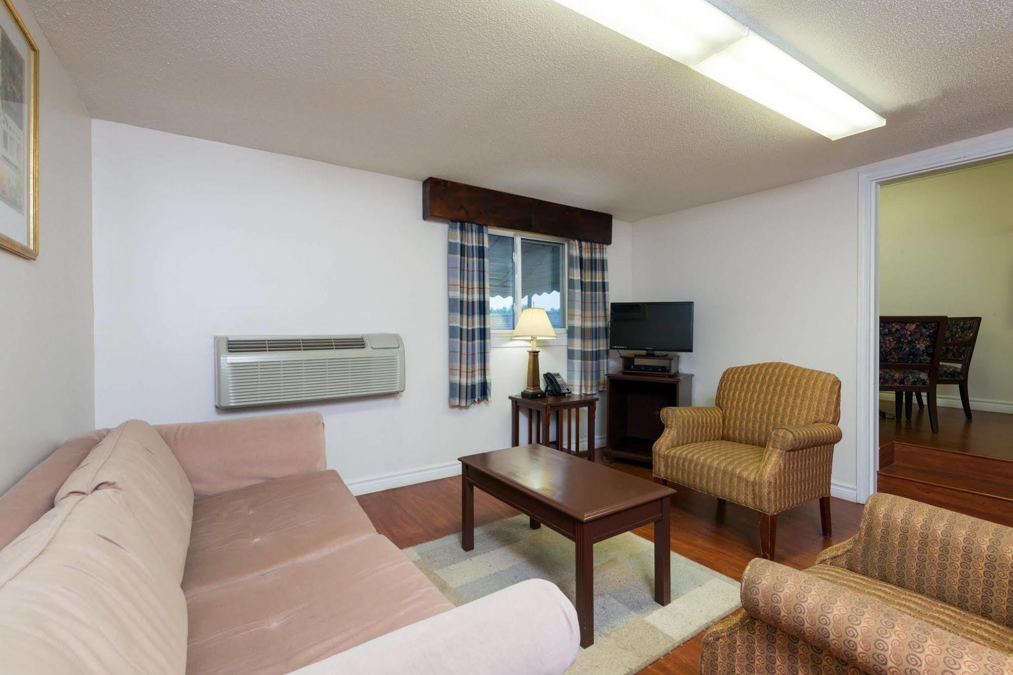 Leelas Villa Inn Flesherton المظهر الخارجي الصورة
